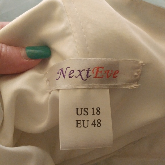 Prom Dress - Picture 4 of 8